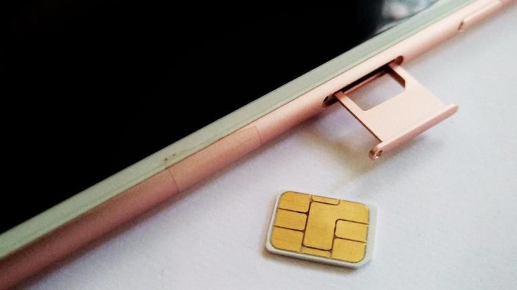 Waspada Beli eSIM Saat Liburan ke Luar Negeri Karena Ada Bahaya Mengancam