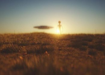 Ilmuwan Memanfaatkan Bayangan Bumi untuk Mencari UFO