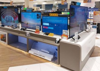 Tebus Smart LED TV Murah di Transmart Sale Hari Ini