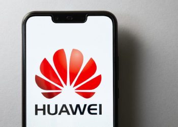 Gugatan Huawei Terhadap Transsion Dikhawatirkan Ganggu Penjualan HP Tecno dan Infinix