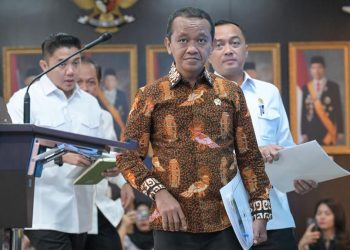Bahlil Minta 80 Ribu Kopdes Dukung Pembangunan PLTS di Desa Sesuai Perintah Prabowo