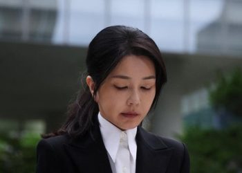 Mantan Ibu Negara Korsel Berikan Pernyataan Minta Maaf Usai Diperiksa Kasus Suap