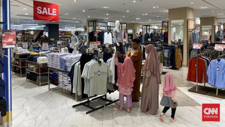 Diskon hingga 70% untuk Borong Pakaian Anak di Full Day Sale