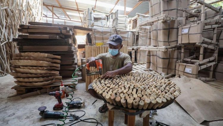 Dukungan BNI Xpora untuk UMKM Furnitur Klaten Masuki Pasar Ekspor