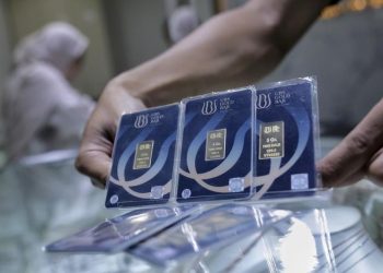 Harga Emas Turun Signifikan Hari Ini, Menyusut Rp17 Ribu per Gram