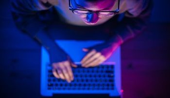 Waspada Penipuan Aplikasi Video Demo yang Berpotensi Mencuri Data Pribadi