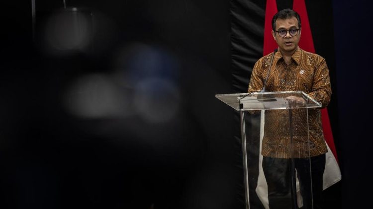 Usulan Satu Orang Satu Akun Medsos: Kita Kaji Dulu