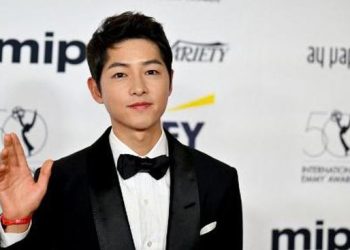 Song Joong-ki Kembali Berakting di Drama Romantis Setelah 9 Tahun Lewat My Youth