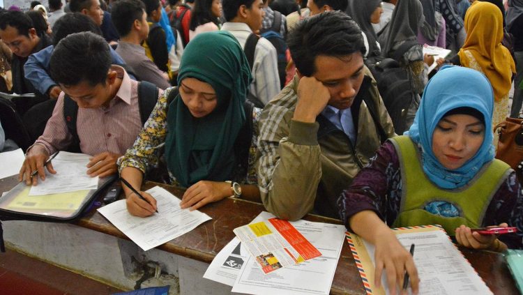 4 Tips untuk Buruh Agar Magang Bergaji UMP Tidak Dieksploitasi oleh Pengusaha