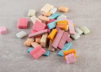 Jajanan Favorit Anak yang Terkontaminasi Ribuan Mikroplastik