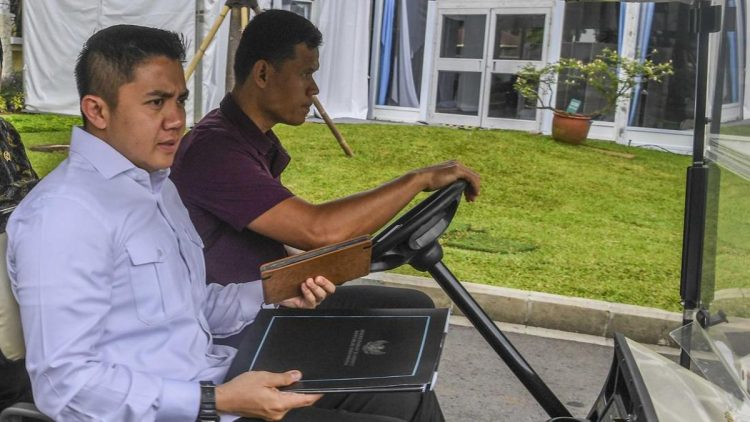 Teddy Pastikan Bansos untuk 35,4 Juta Keluarga Akan Dicairkan Senin Besok