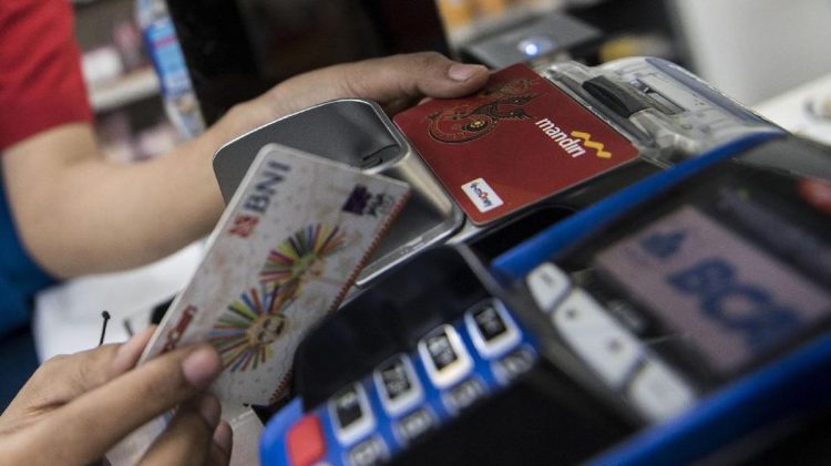 DJP Akan Awasi Uang Elektronik dan Rekening Digital Sejak 2026