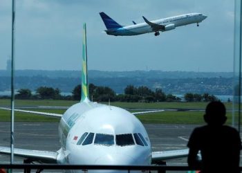 Pemerintah Berikan Diskon Komponen untuk Tiket Pesawat Murah