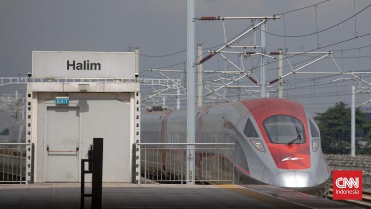 Libur Nataru Penumpang Whoosh Mencapai 24000 Orang