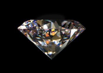 India Tampilkan Permata Kuno Peninggalan Buddha yang Hilang Selama 127 Tahun