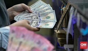 Nilai Tukar Rupiah Menurun ke Rp16.956 Sore Ini