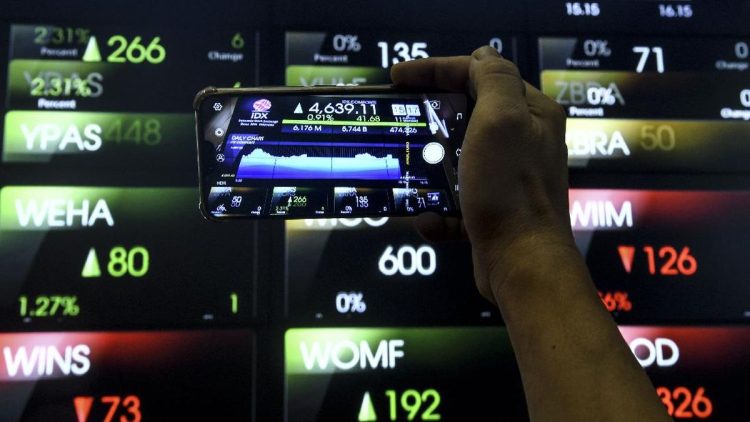 Saham Berpotensi Cuan Awal Februari Setelah IHSG Terpuruk